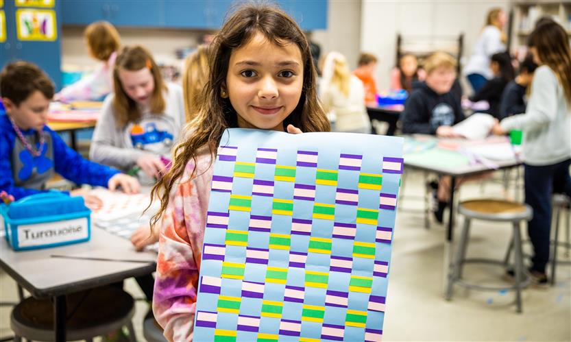 Students make kente cloths